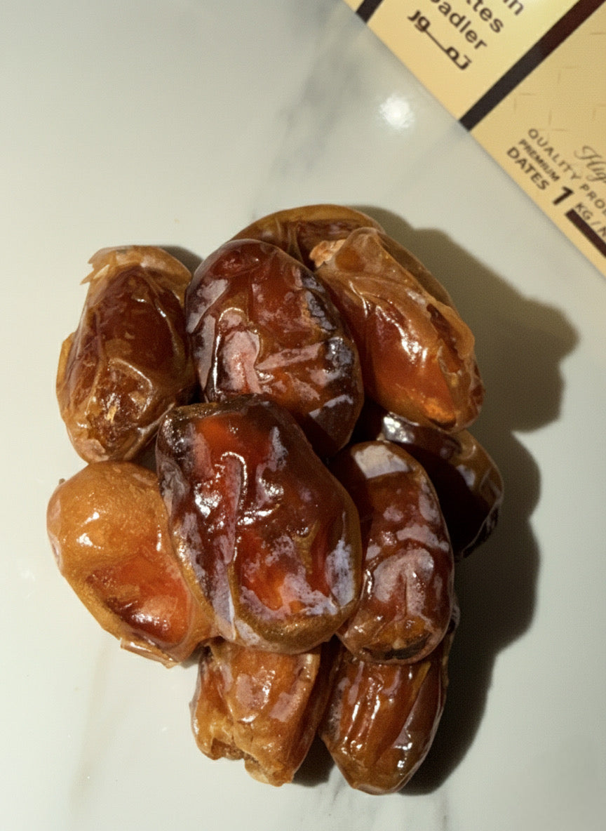 Saba Crown Khalas Dadels β Premium Kwaliteit